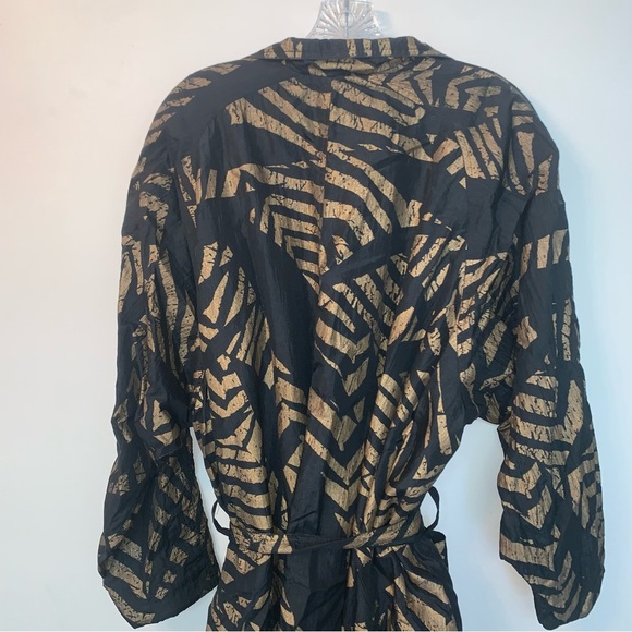 Vintage Jean Claude Poitras Belted  Black and Bronze Patterned Trench Coat - Picture 12 of 12